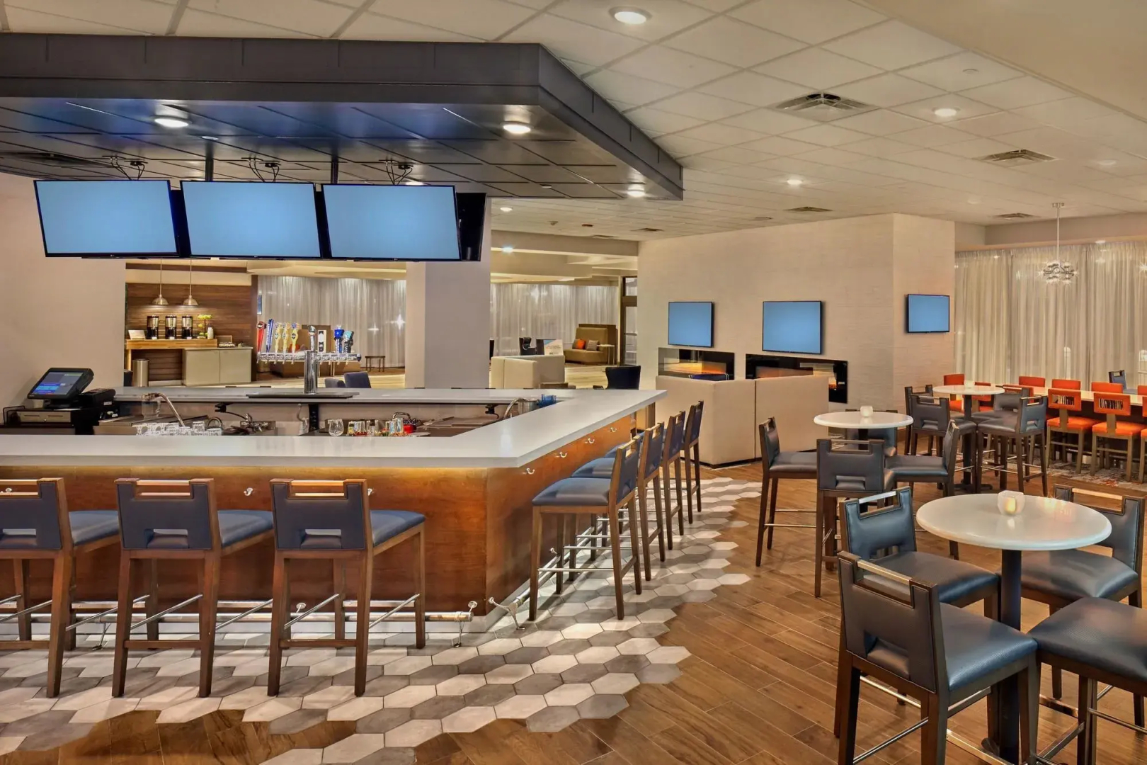 DoubleTree by Hilton Little Rock