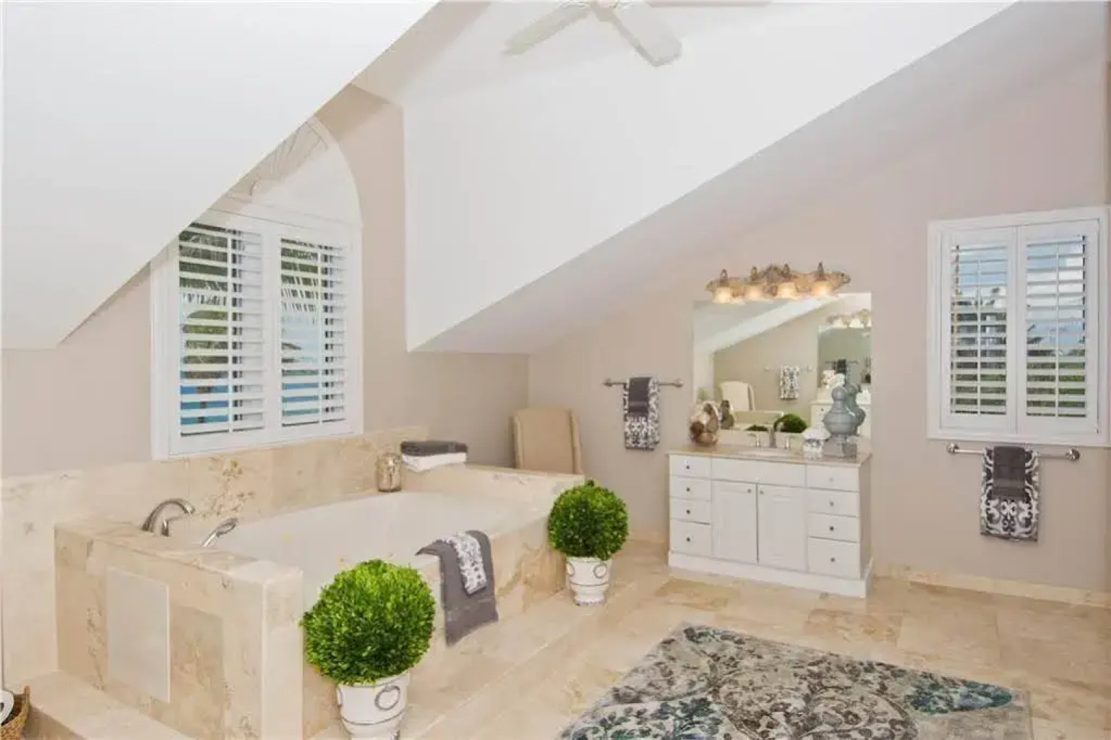 On The Rocks by Grand Cayman Villas & Condos