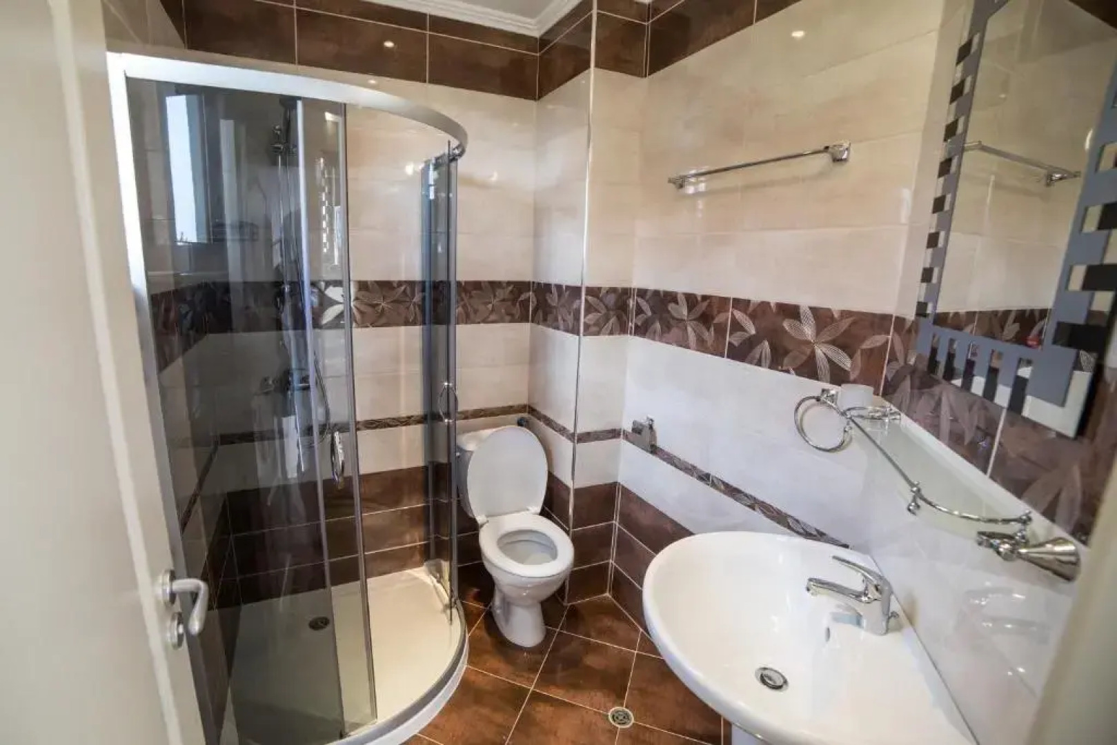 Villas in Complex Trakiyskiy Bryag