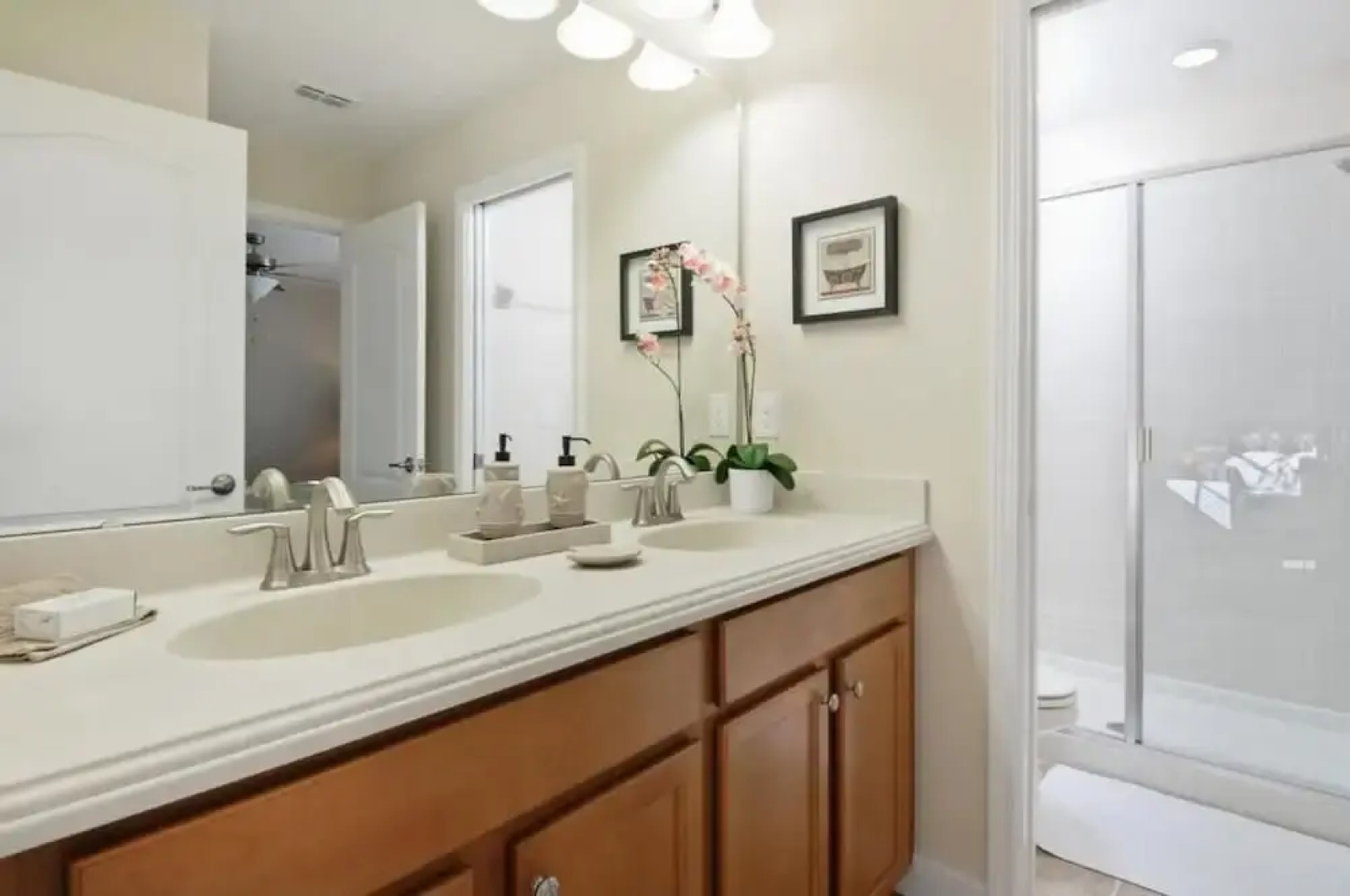 2293 Providence House 5 Bedroom by Florida Star