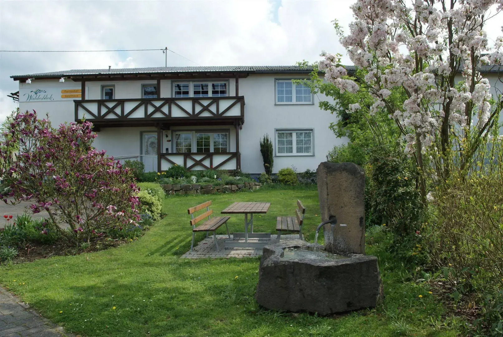 Waldesblick Hotel & Ferienwohnungen