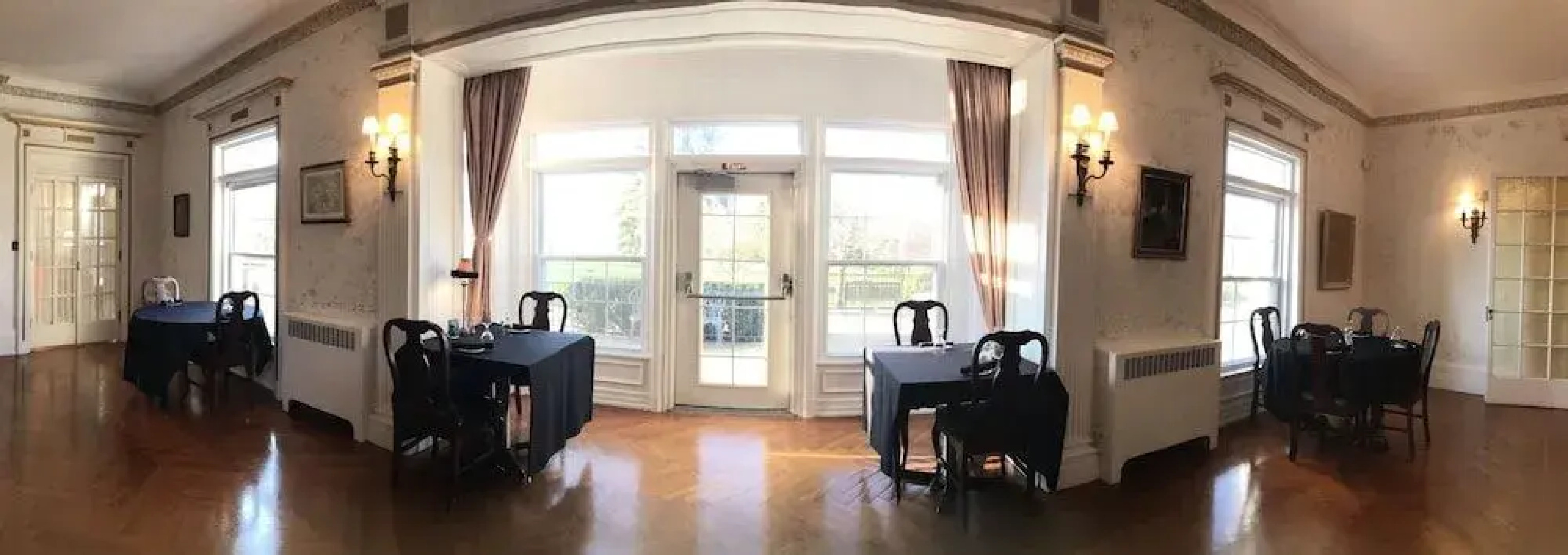 SunCliff on the Lake