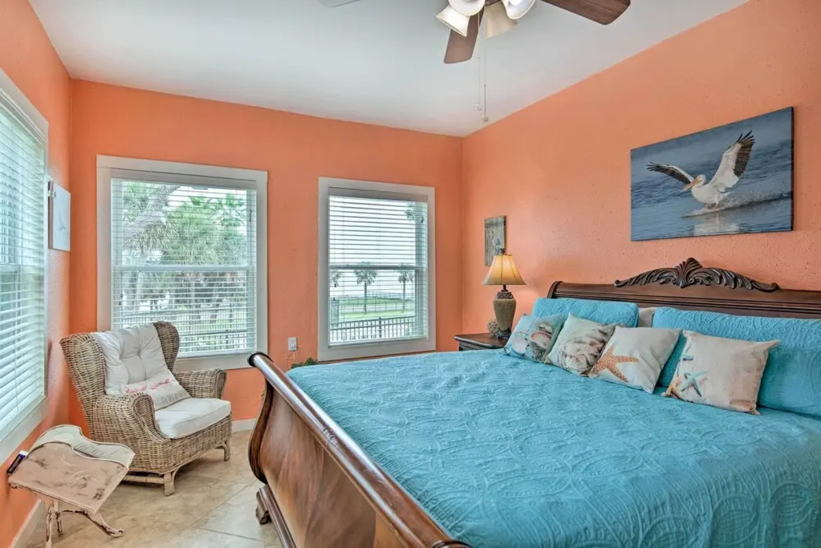 1 Mi to Dtwn Rockport: 'ocean Pearl' House