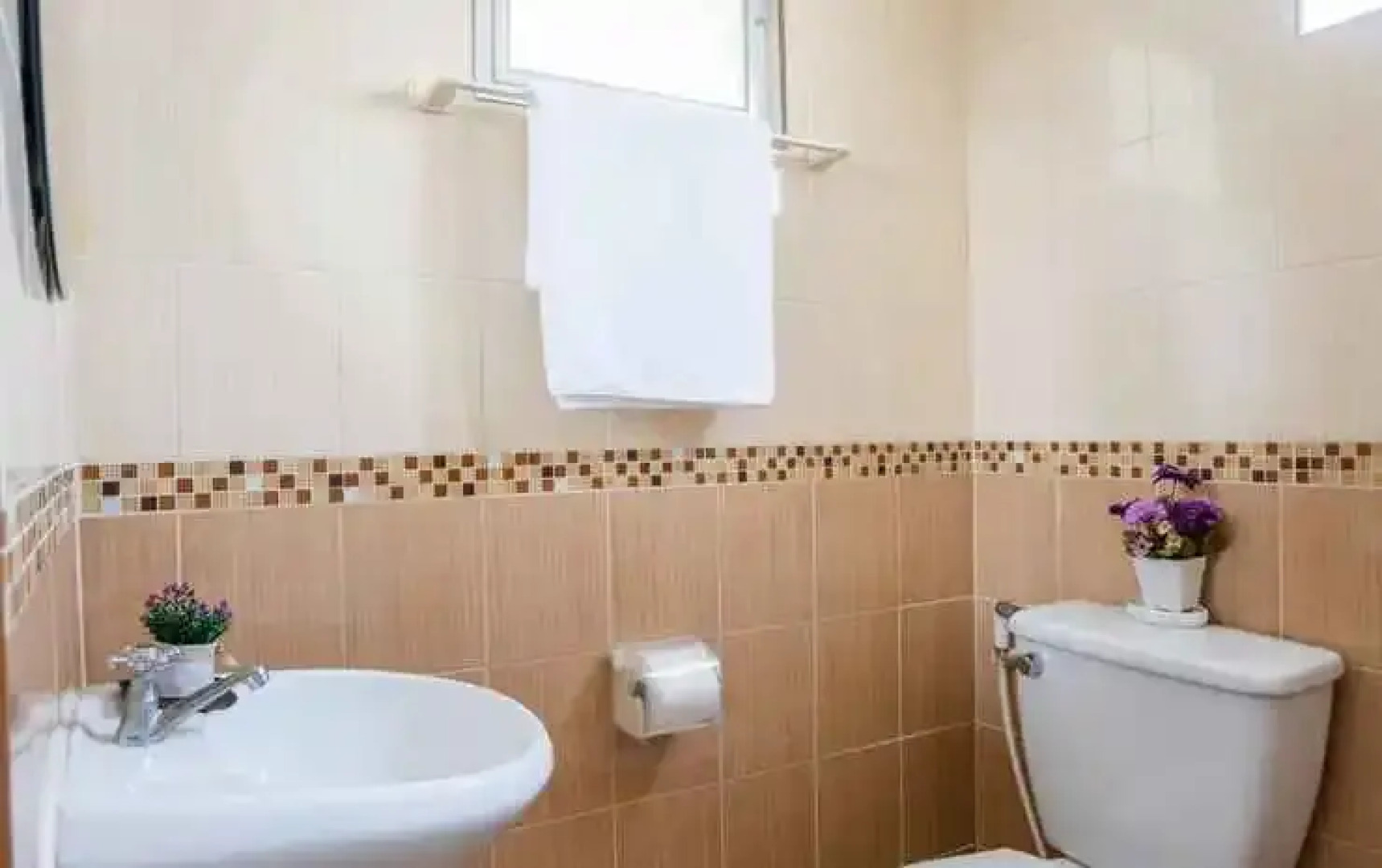 Burapha Bangsaen Garden Apartment