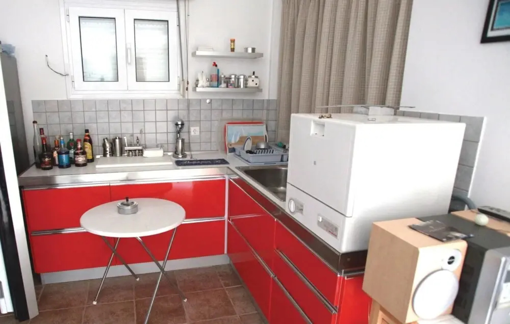 Amazing Home in Theologos with Hot Tub, WiFi & 6 Bedrooms