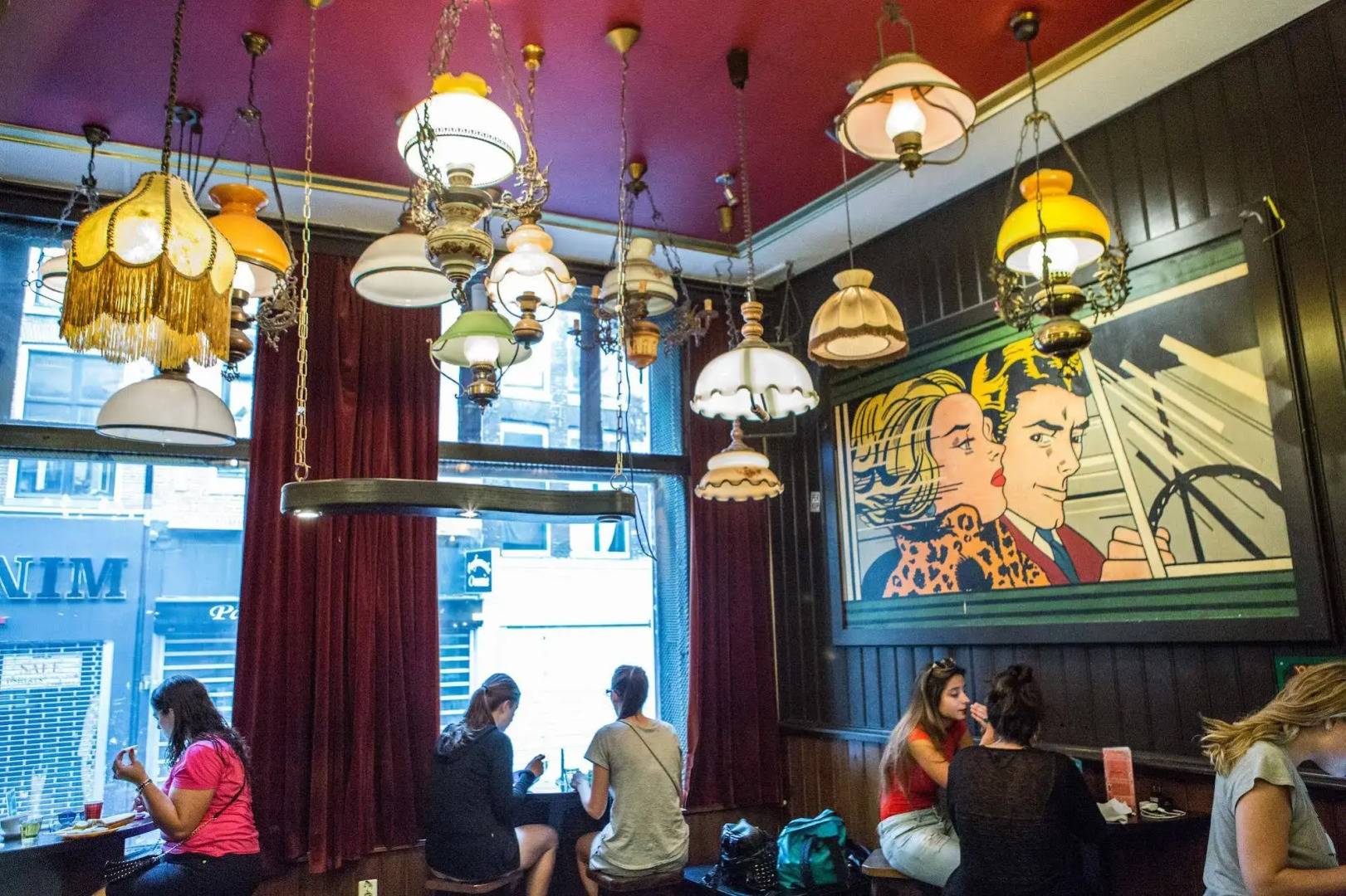 The Flying Pig Downtown Youth Hostel