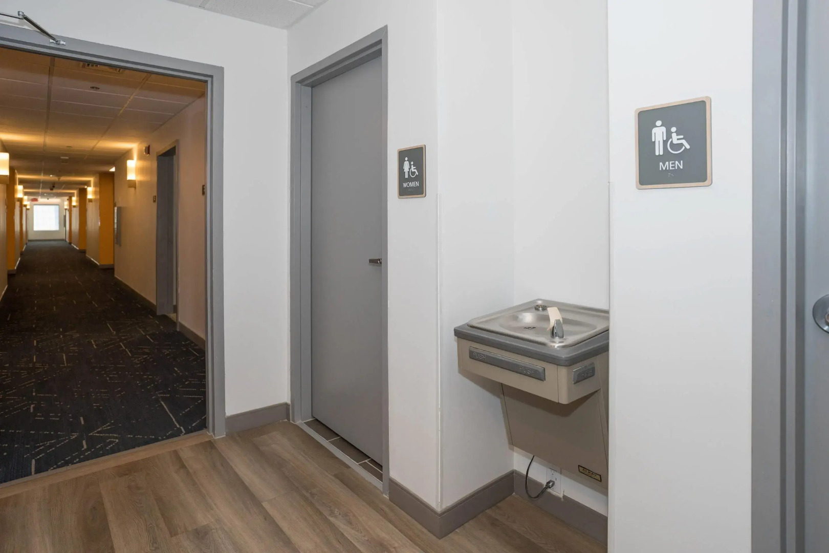 Comfort Inn & Suites River City Decatur