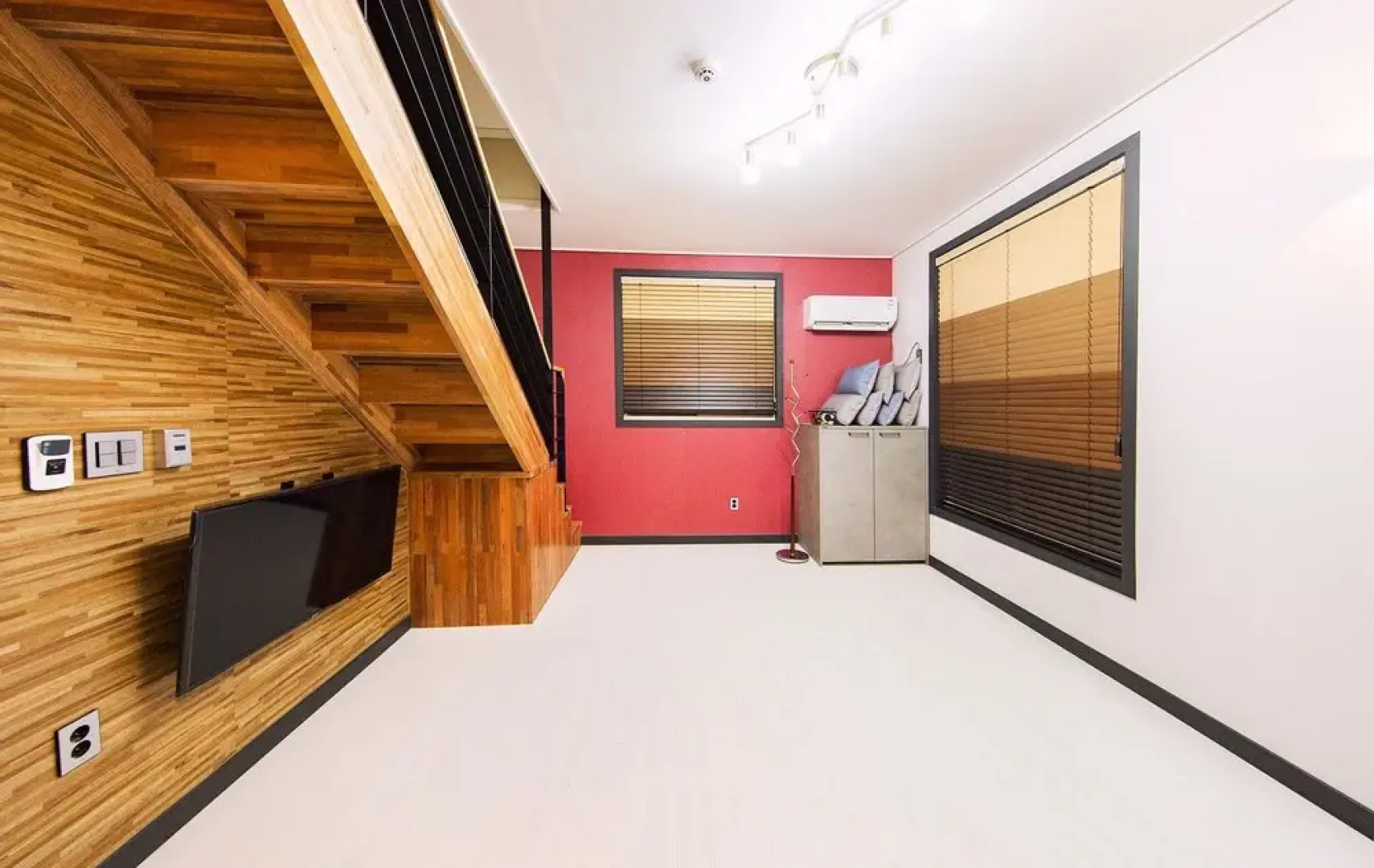 Summer Story Pension