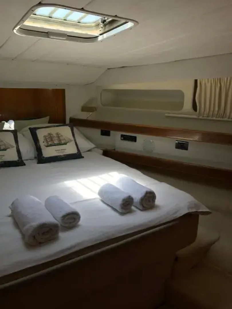 Motor yacht 45', 3 Cabins, 2 WC