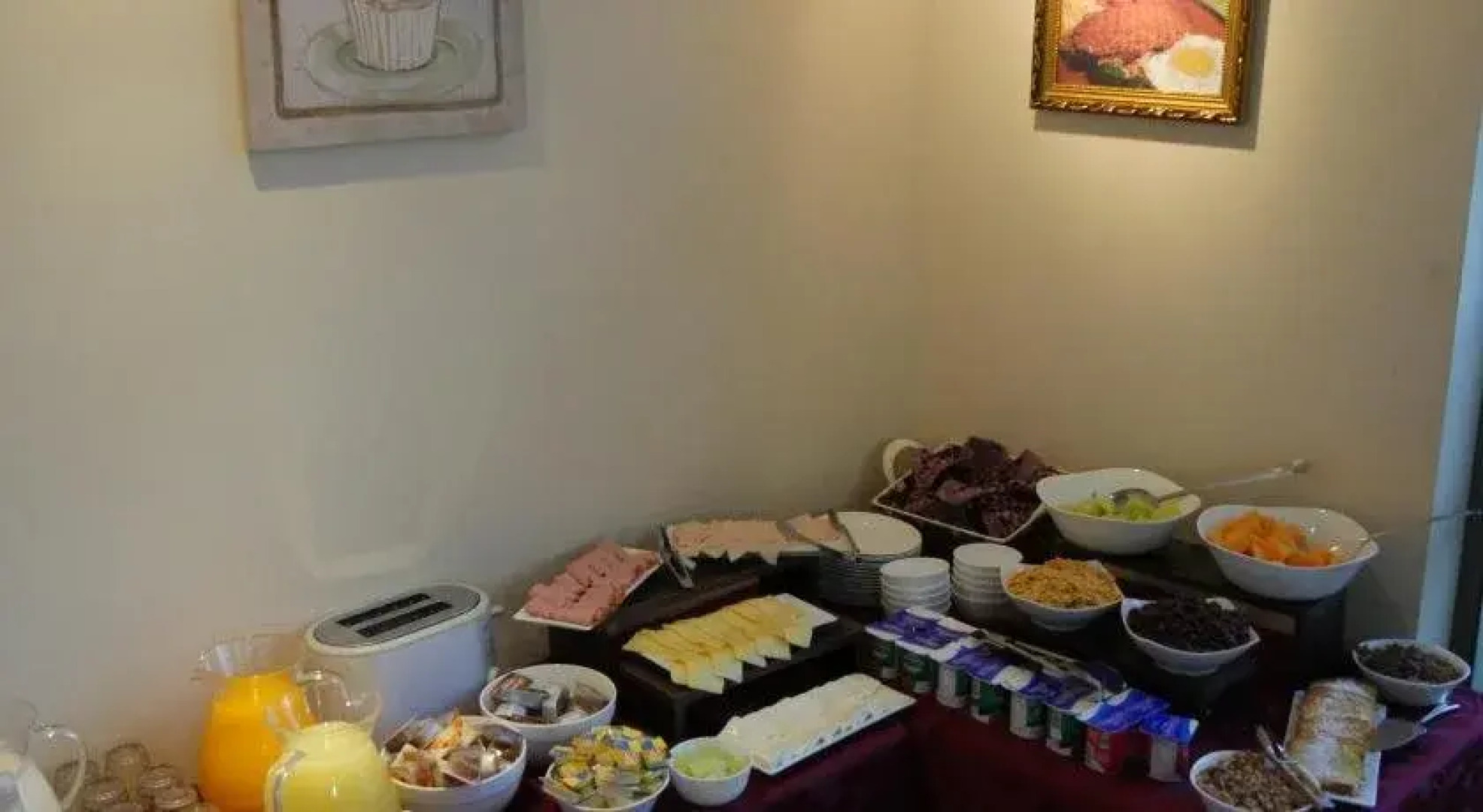 Hotel Camilo Henriquez