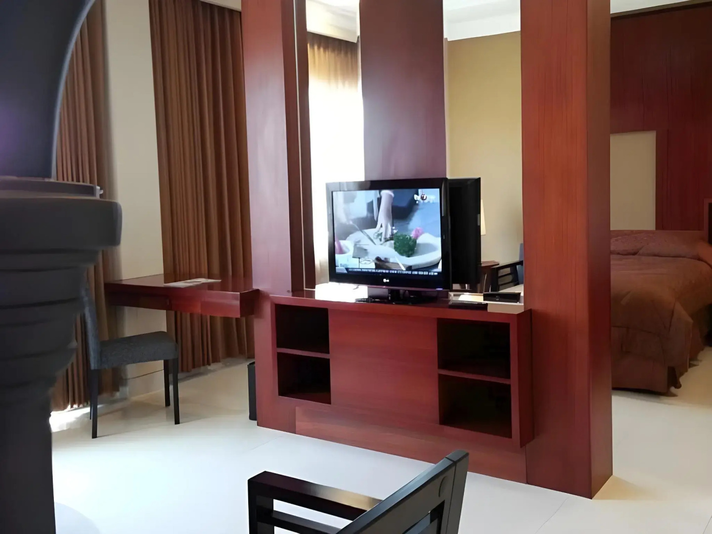 Wonua Monapa Hotel Resort