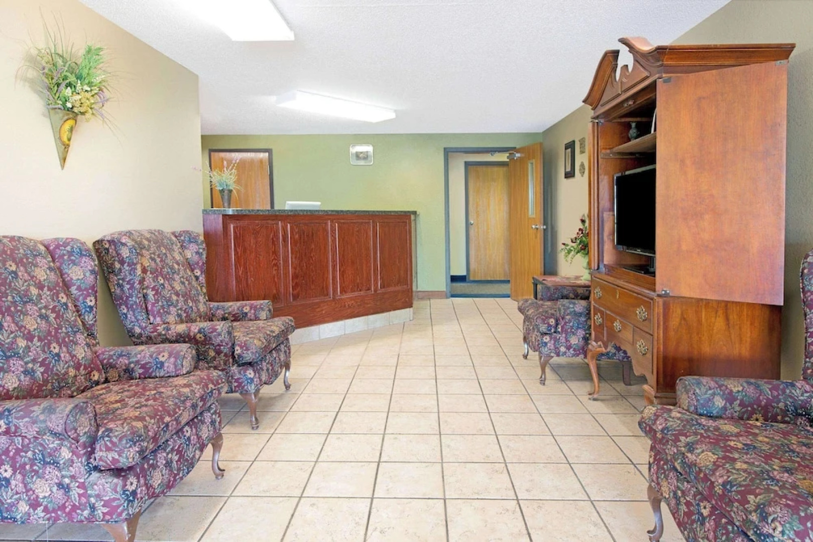 Super 8 Motel - St. Clair