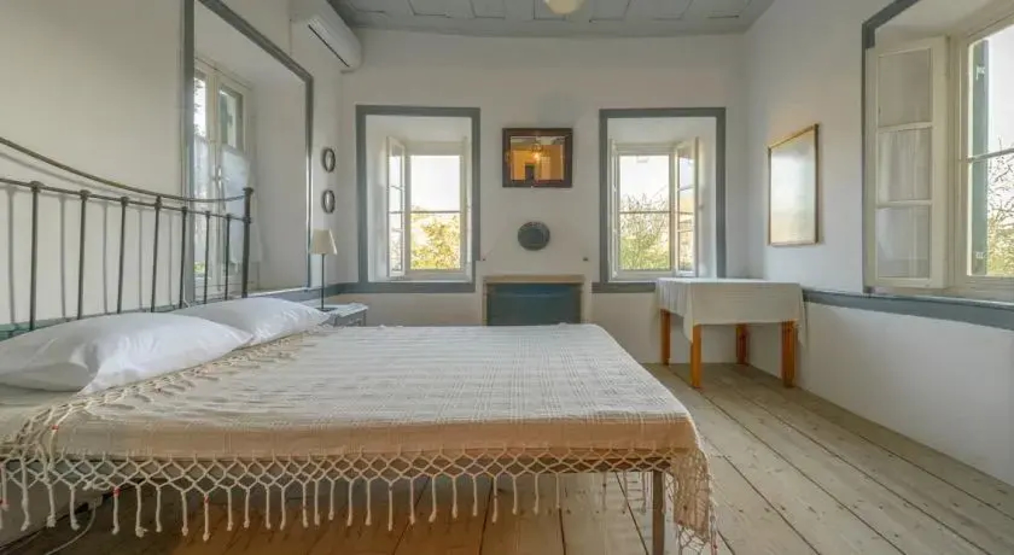 Eressos Rose Garden House