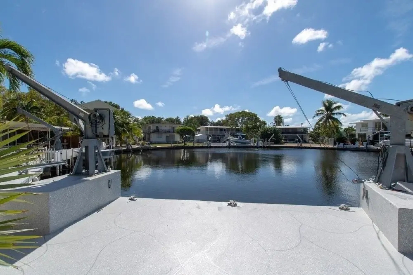 Beautiful Updated Stilted Home Makes For A Super Getaway. 3 Bedroom Home by RedAwning