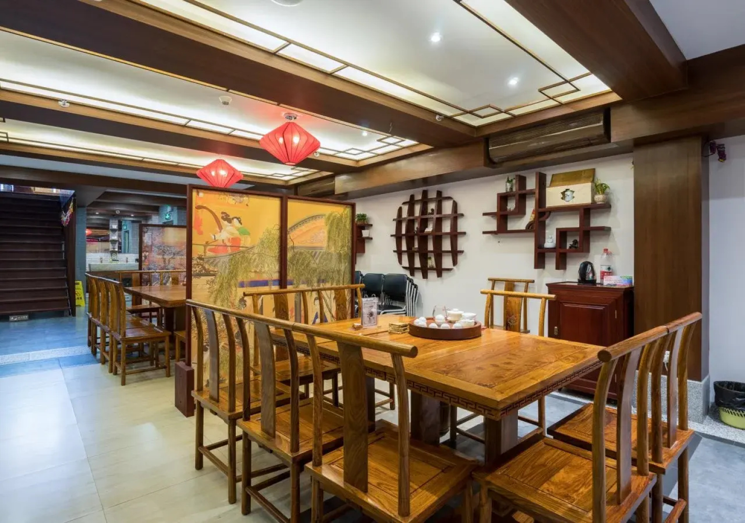 Pazhou Hotel