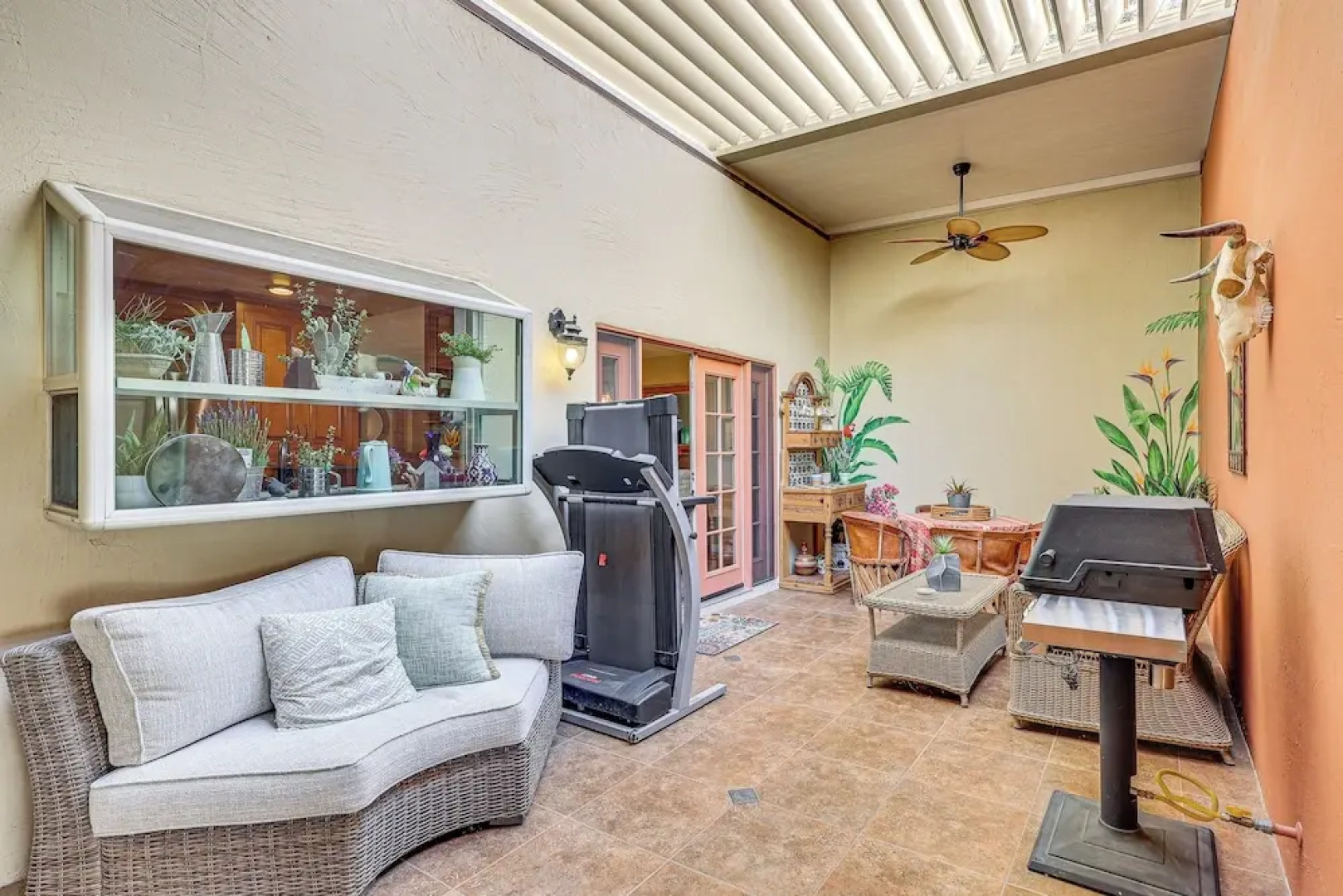 Redlands Home w/ Community Perks: 1 Mi to Downtown