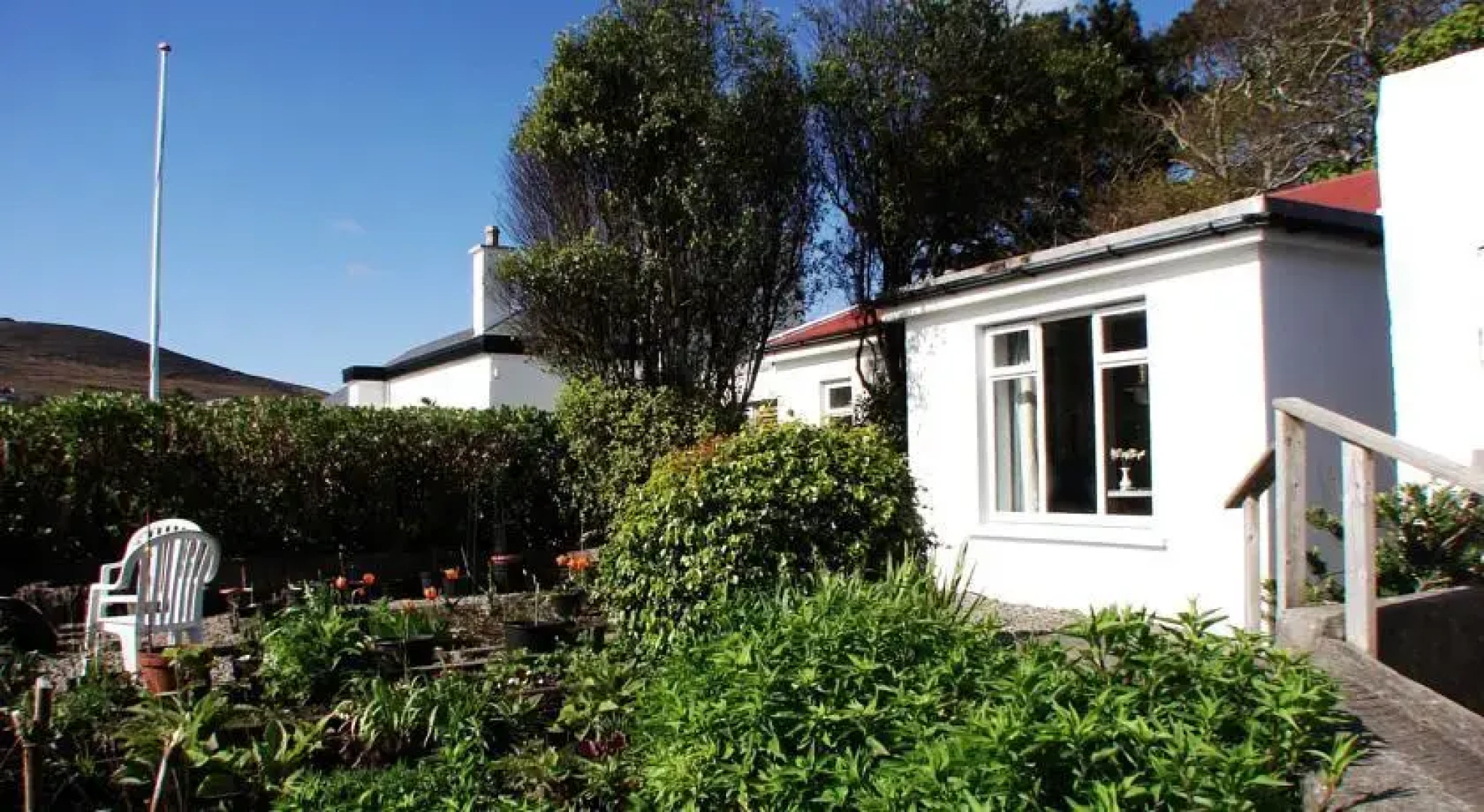 Bleanaskill Lodge & Achill Secret Garden