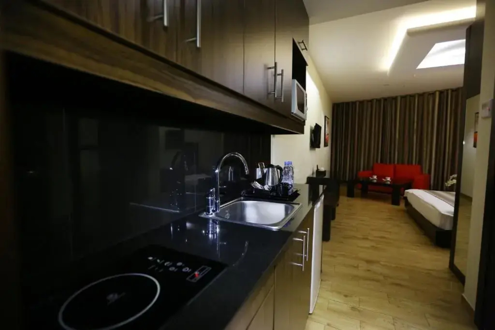 Jounieh Suites Hotel