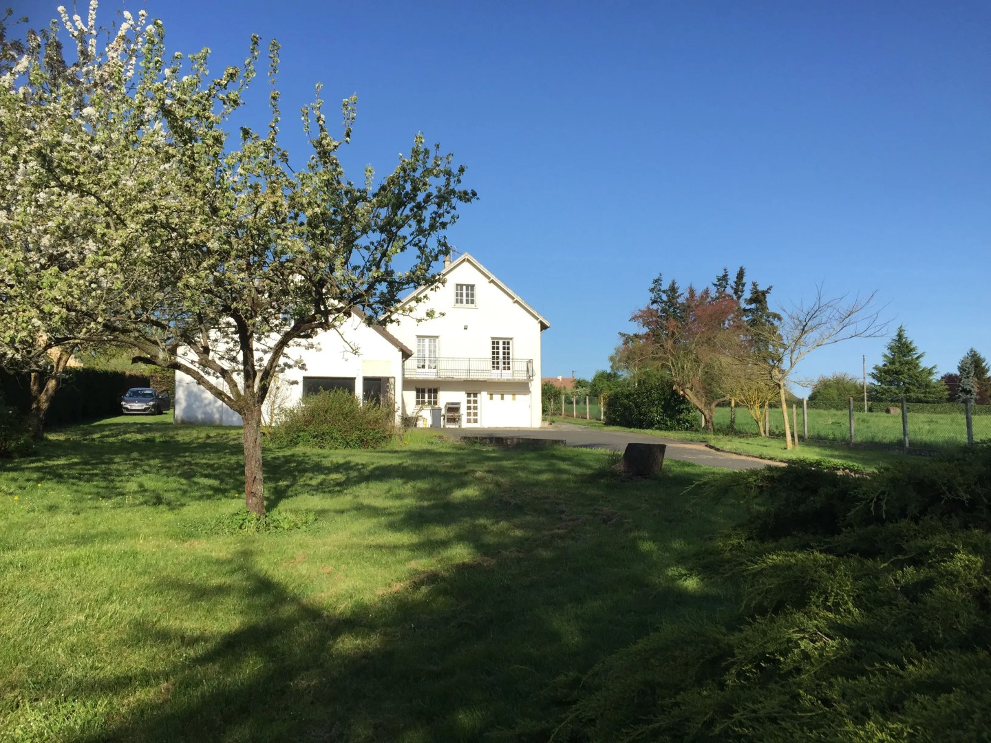Maison et Table d'Hôtes Au Nom des Dames