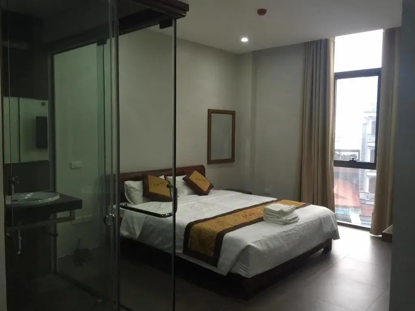 Piano Hotel
