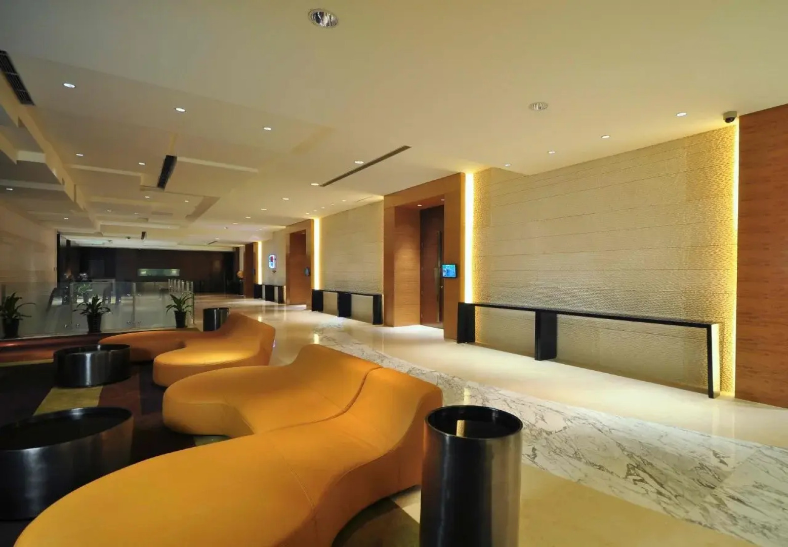 Holiday Inn Qingdao City Centre by IHG