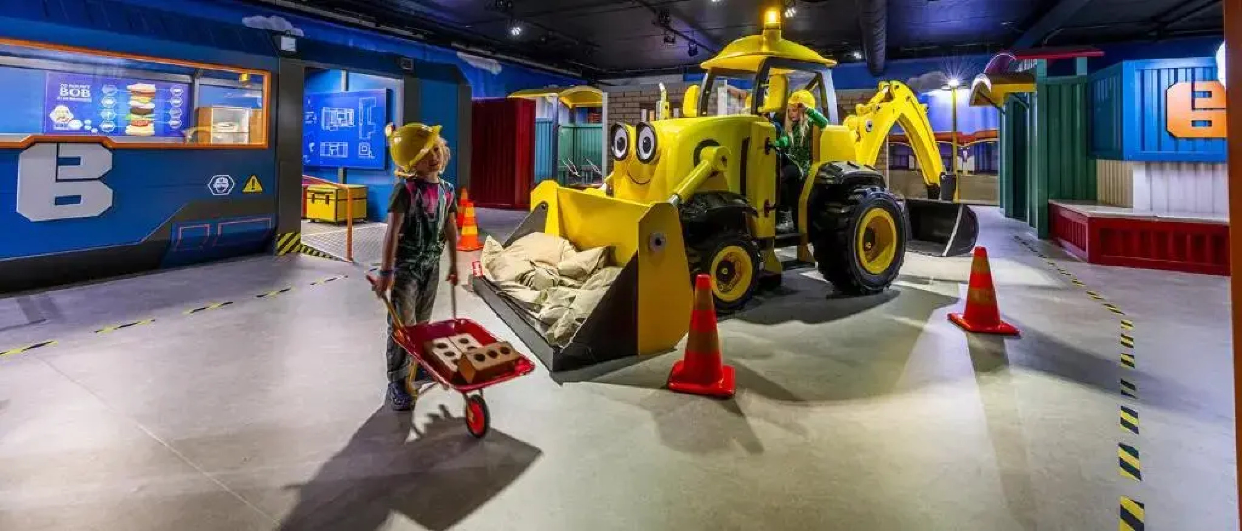 Chalet Casablanca, 80m2 met veel comfort op fantastisch 5-sterren vakantiepark met zwembaden