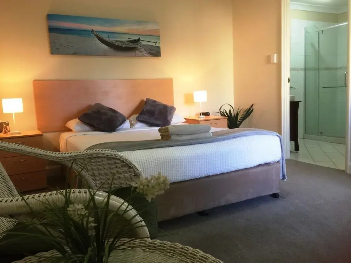 The Nosh and Nod - Howick Street