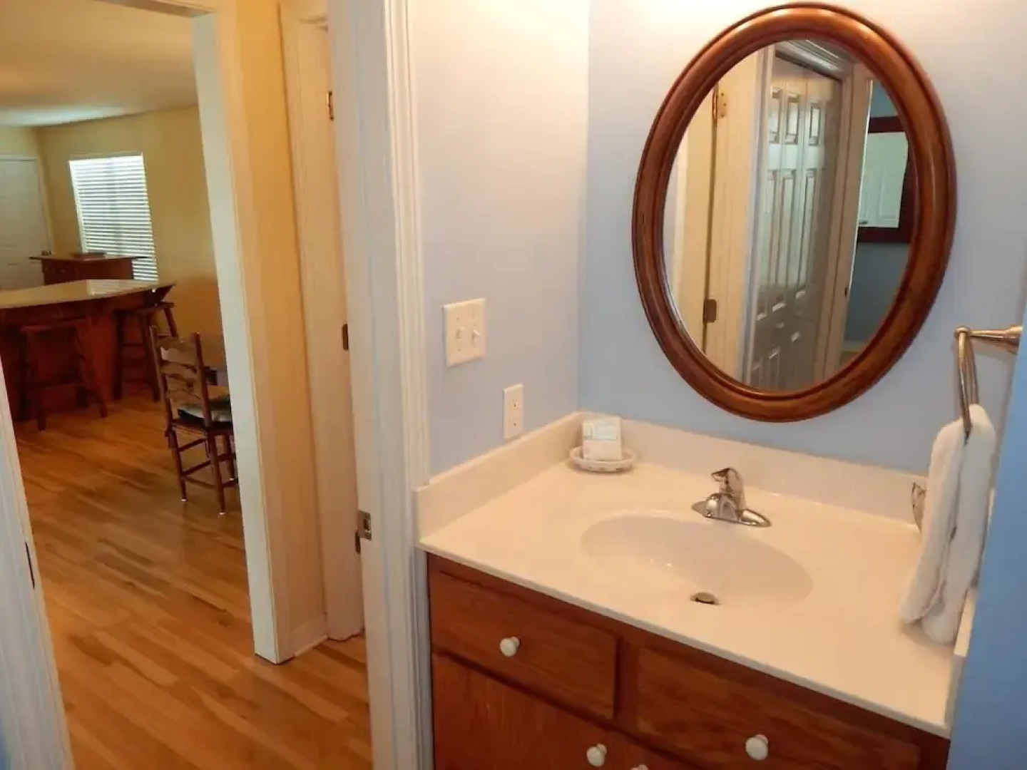 008 Sea Horsin Around