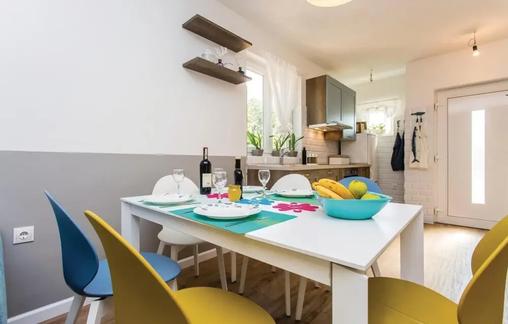 Beautiful Home in Klimno With Wifi and 2 Bedrooms