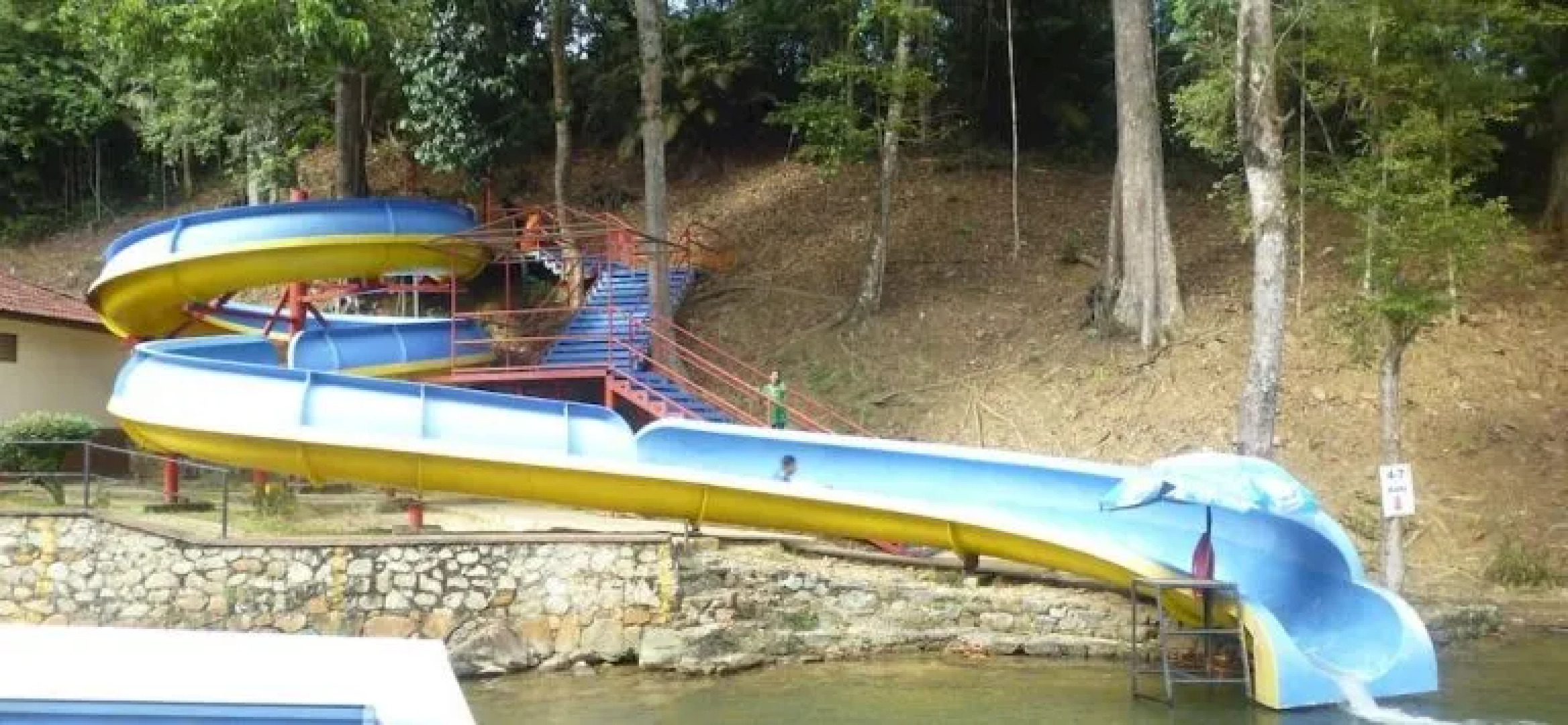 Kota Tinggi Waterfalls Resort