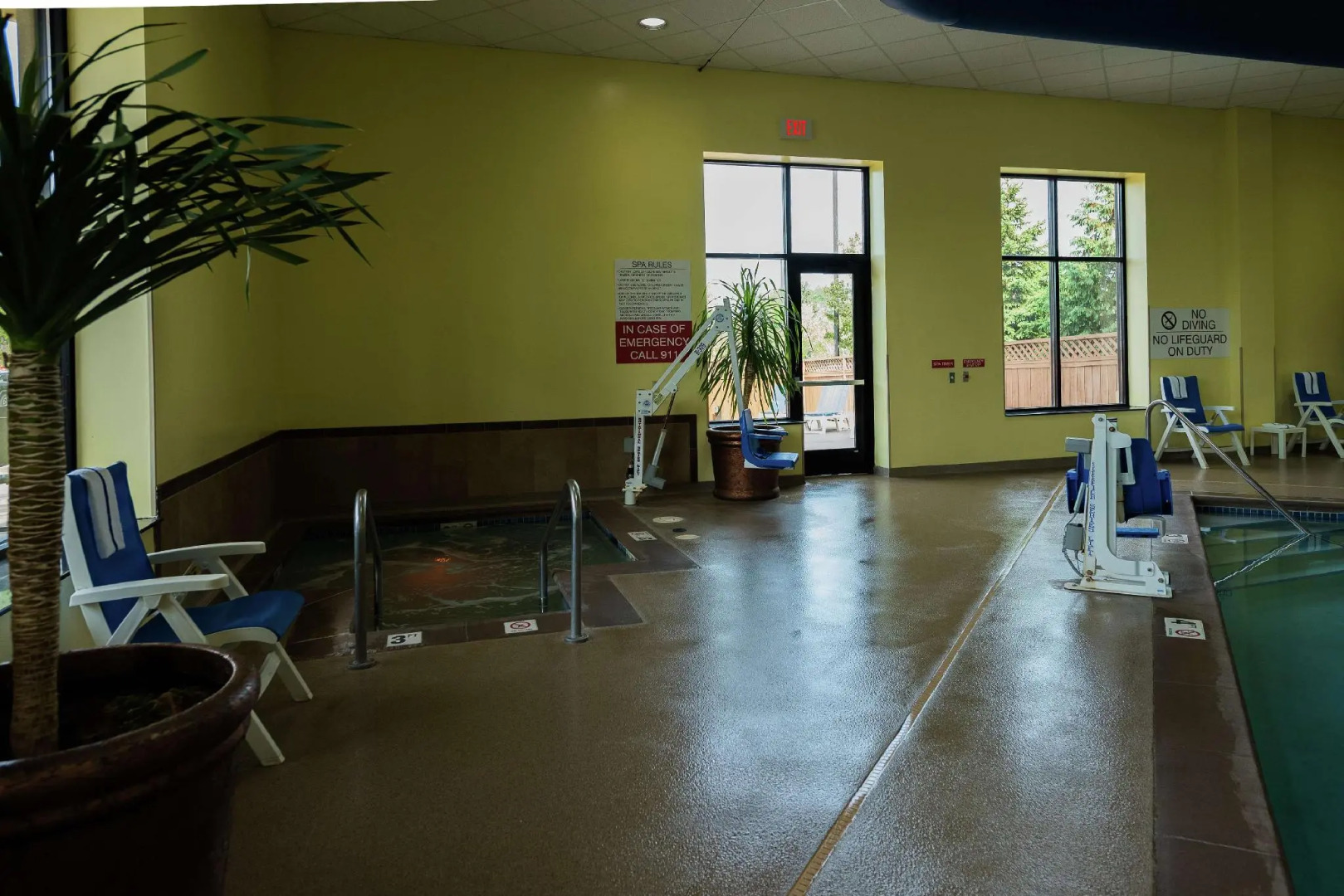 Embassy Suites by Hilton Minneapolis North