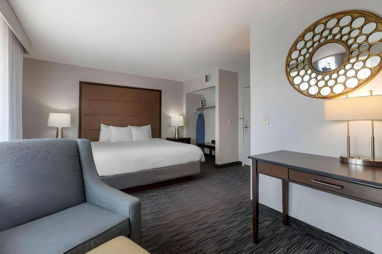 Best Western Plus Como Park Hotel