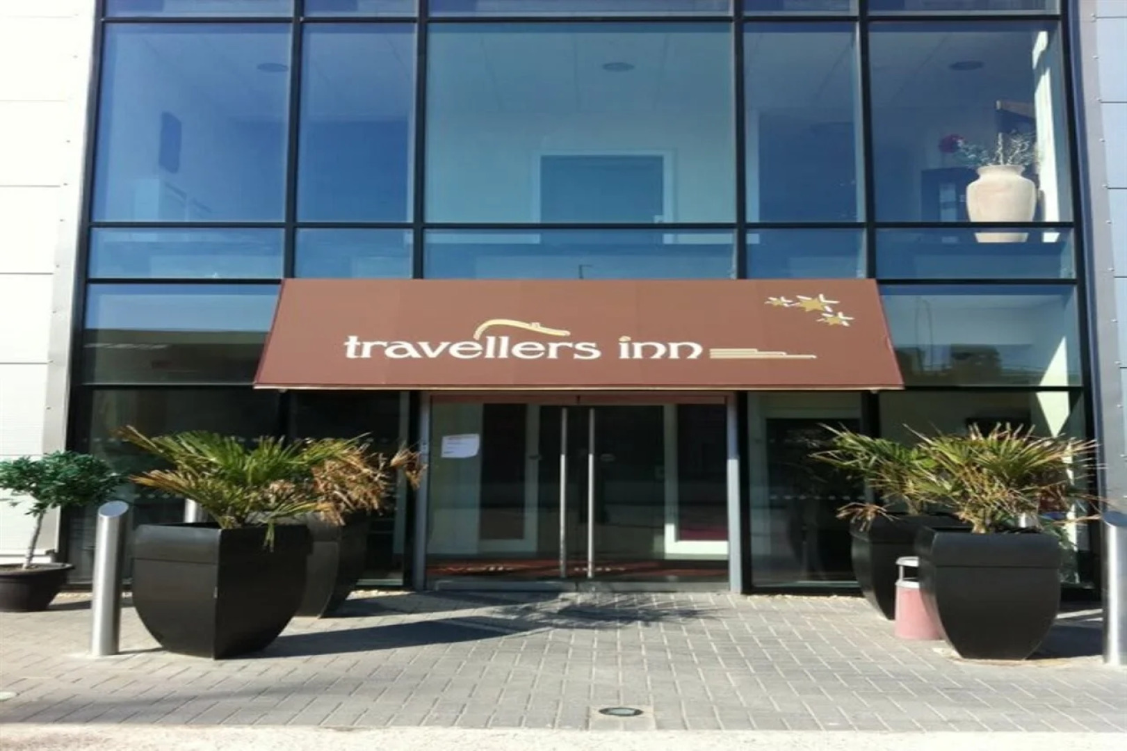 Travellers Inn