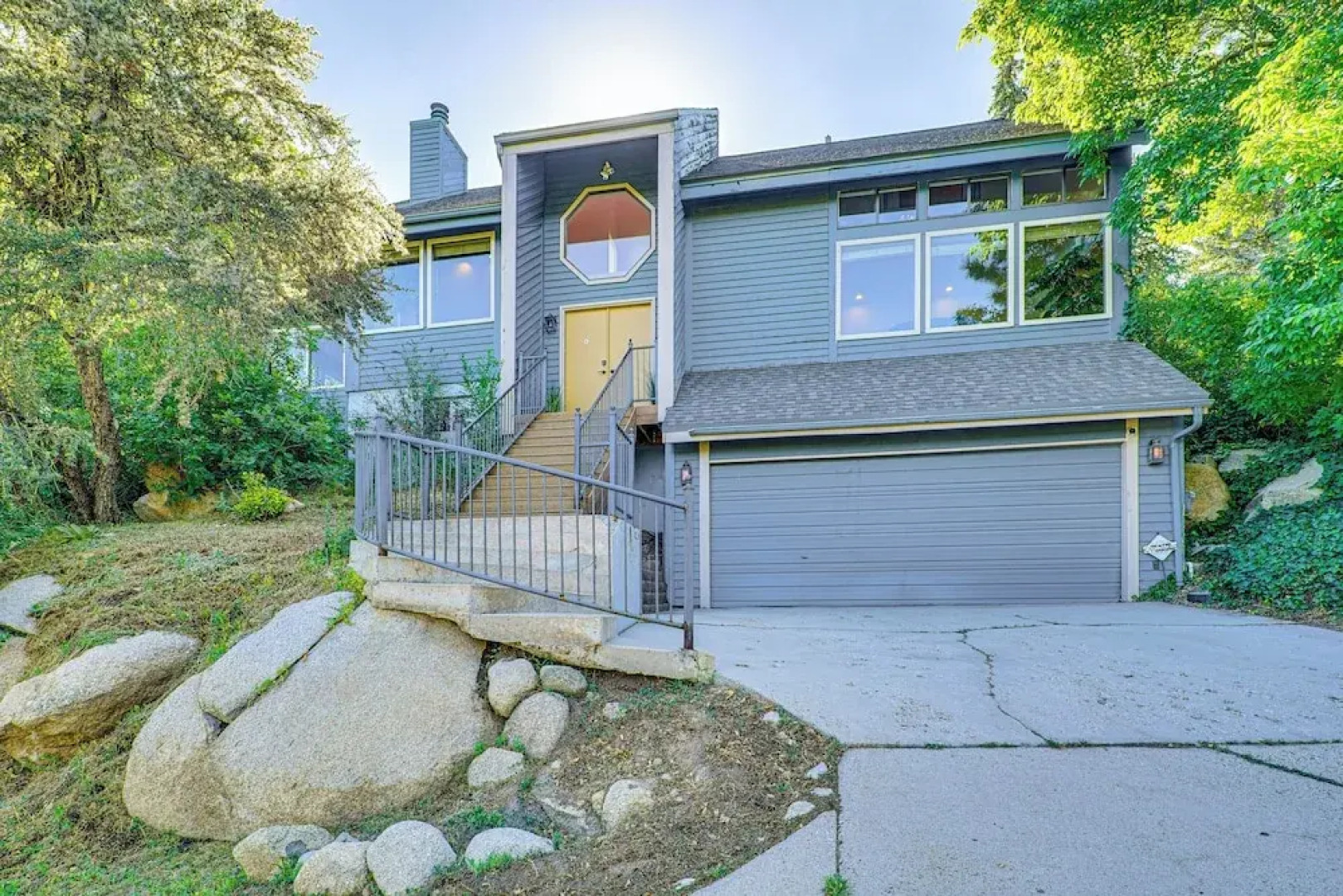 Hot Tub & Mtn Views: Charming Utah Canyon Retreat