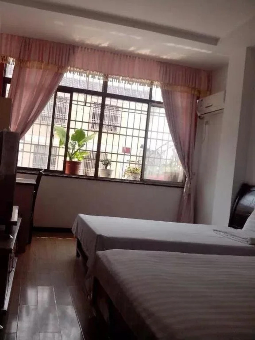 Qianshan Xinlong Homestay