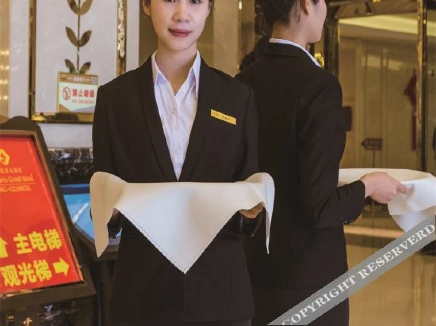 Guigang Wenhua International Hotel (City Government High-speed Railway Station)