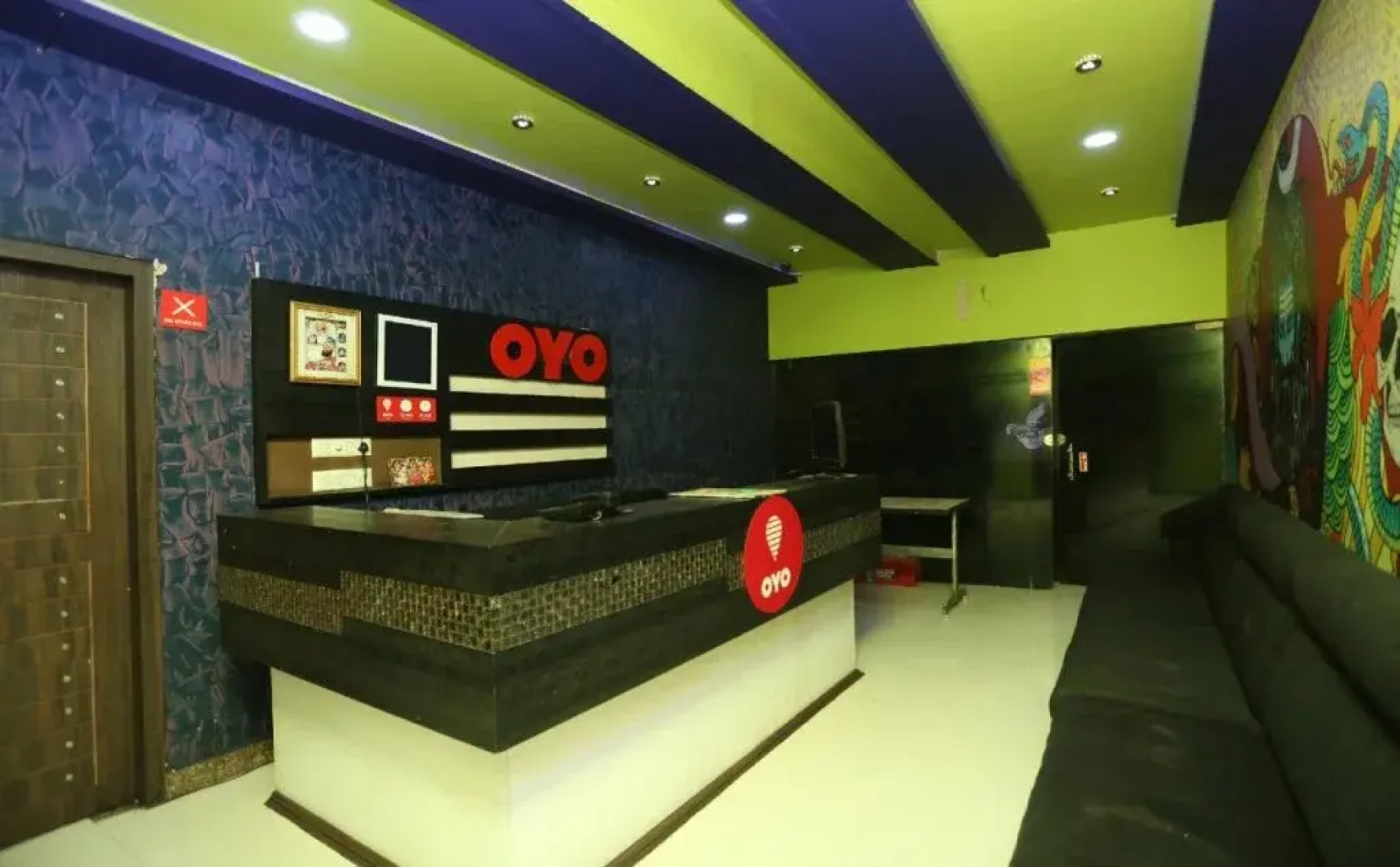 OYO 11555 Hotel Punjab