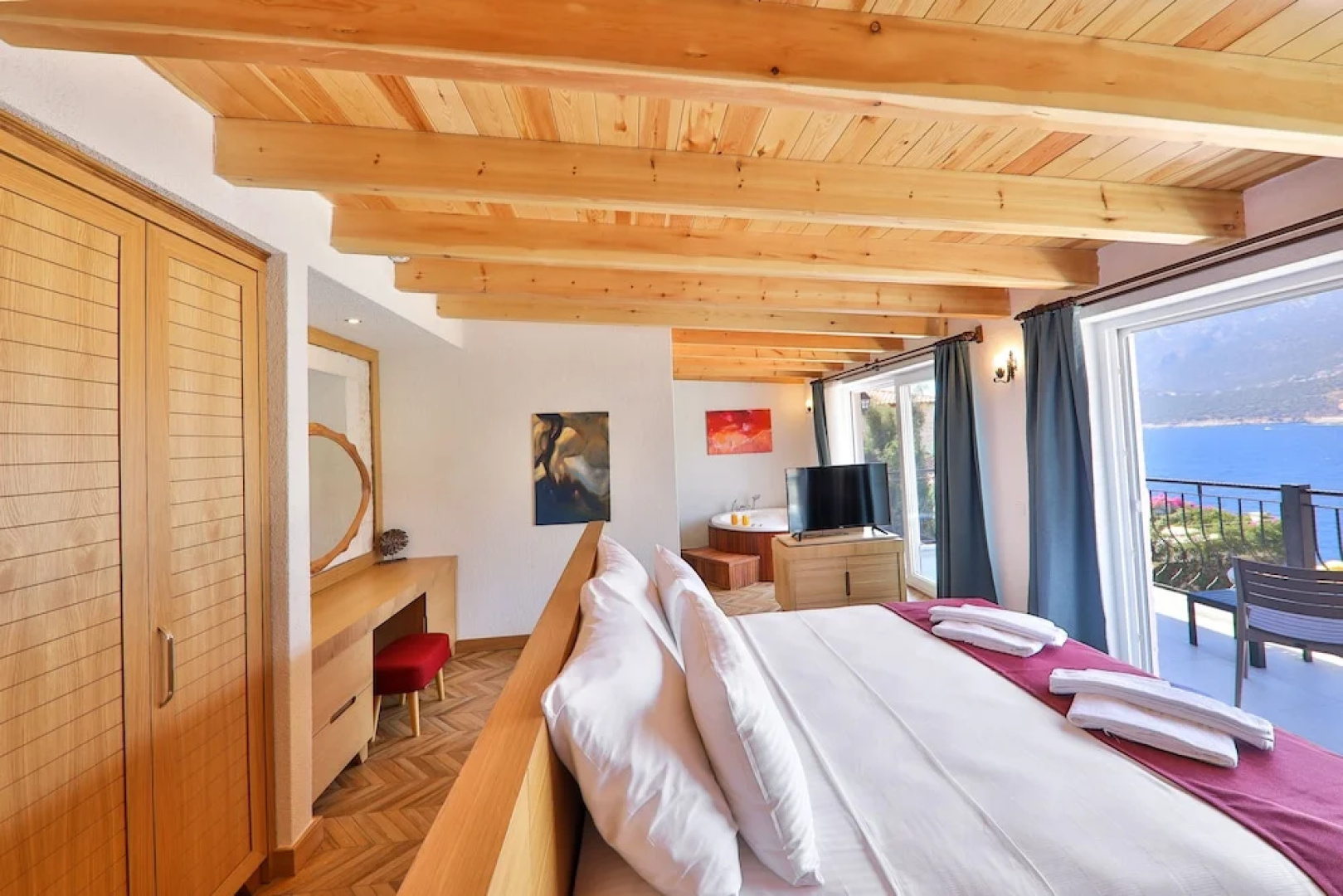 Atalante Hotel