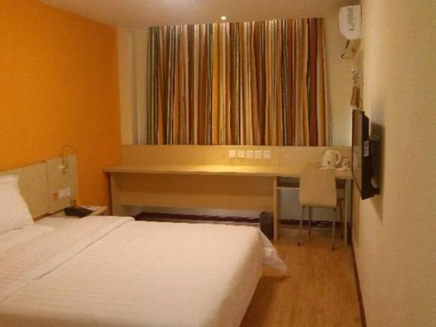 7Days Inn Shenyang Pangjiang Street Subway Station