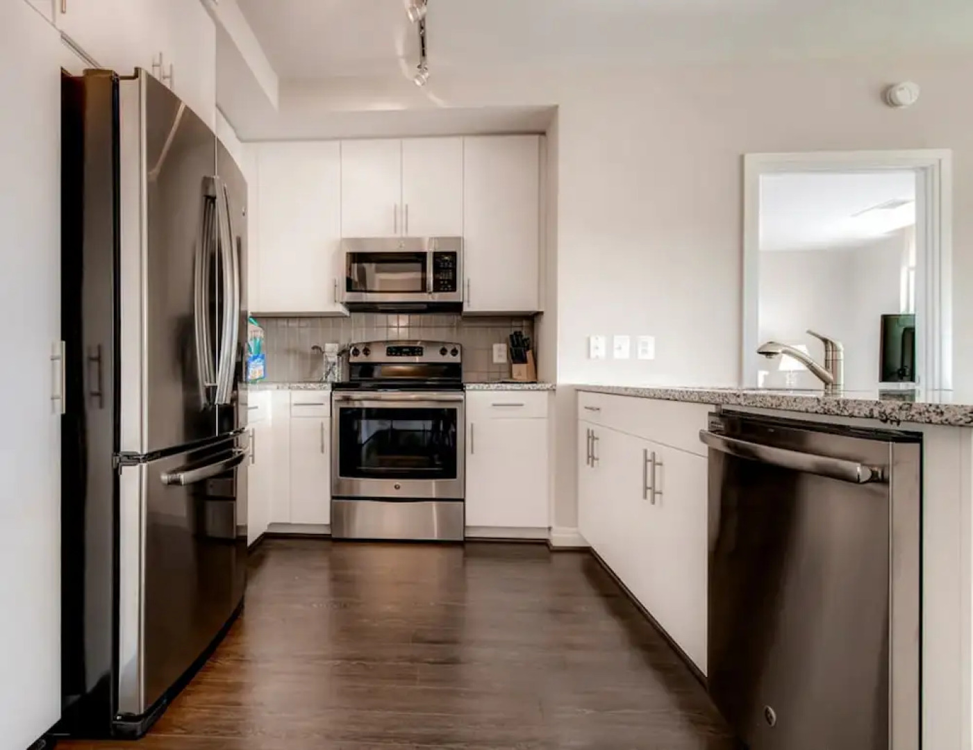 Global Luxury Suites at Hidden Creek