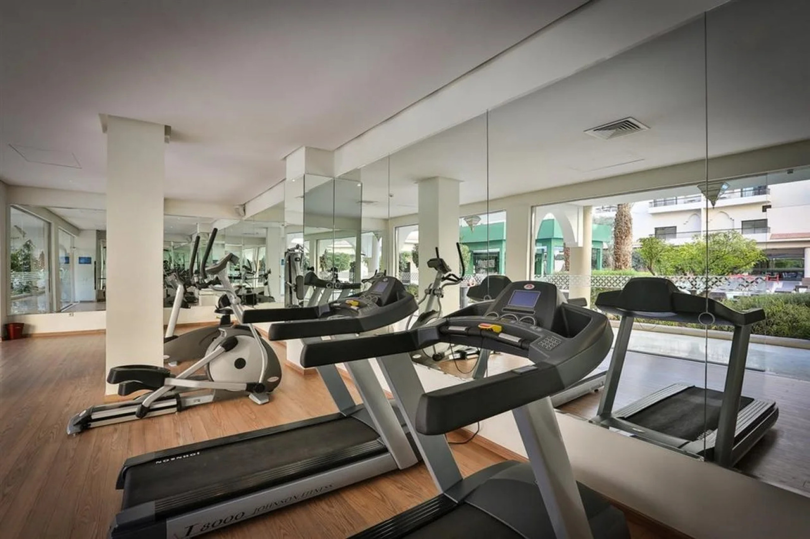 Отель Grand Plaza Marrakech