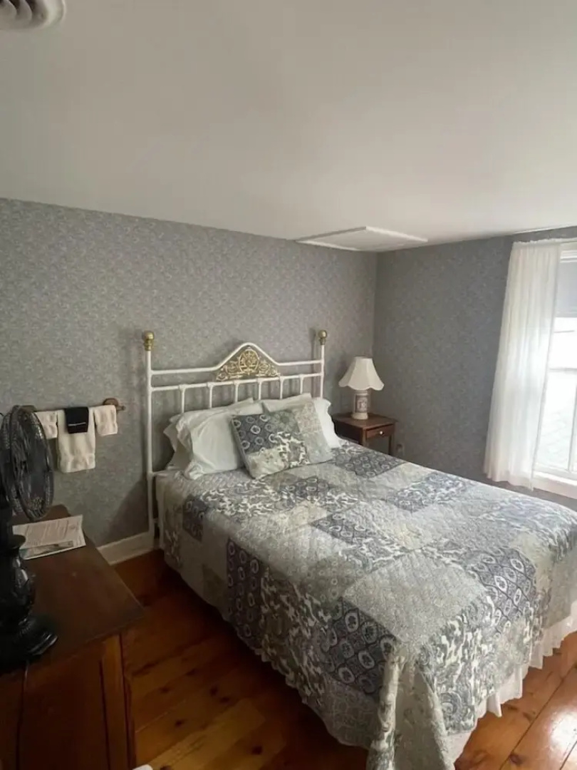 Sylvan Inn Bed & Breakfast