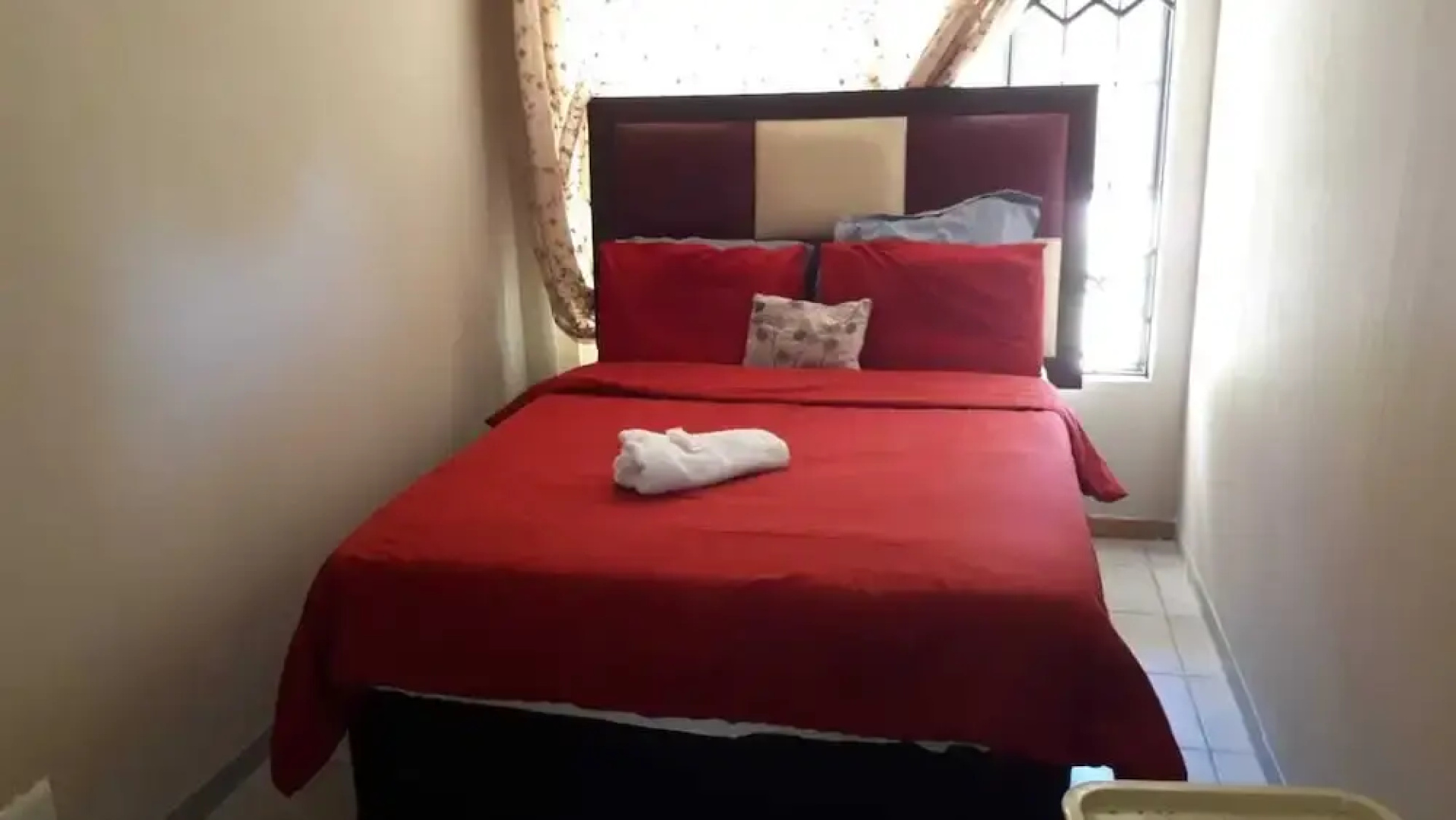 C- Land Guest House Meyerton