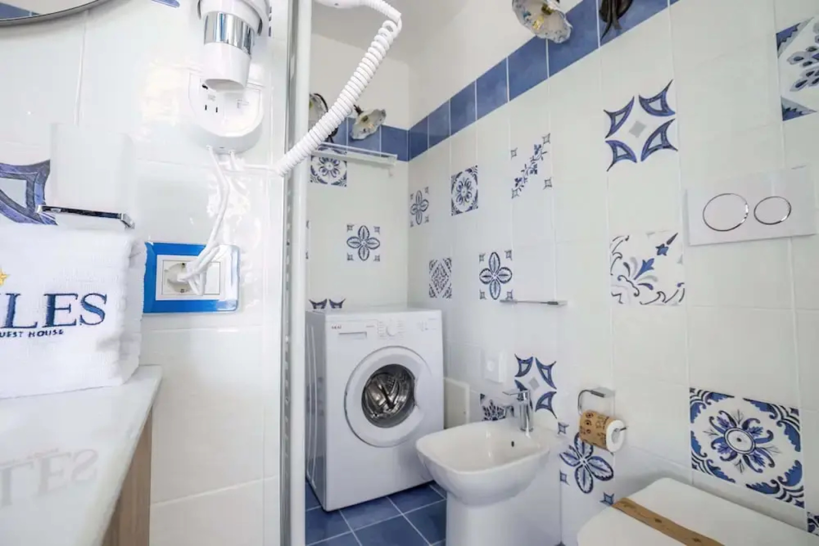 Etoiles Guest House