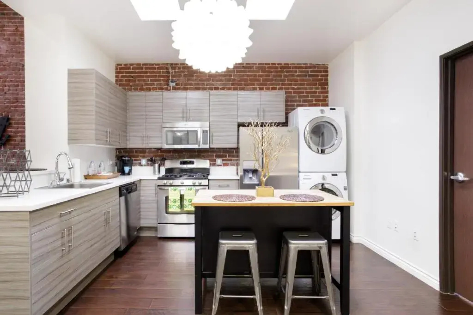 Abode Los Angeles - Downtown Historic Core