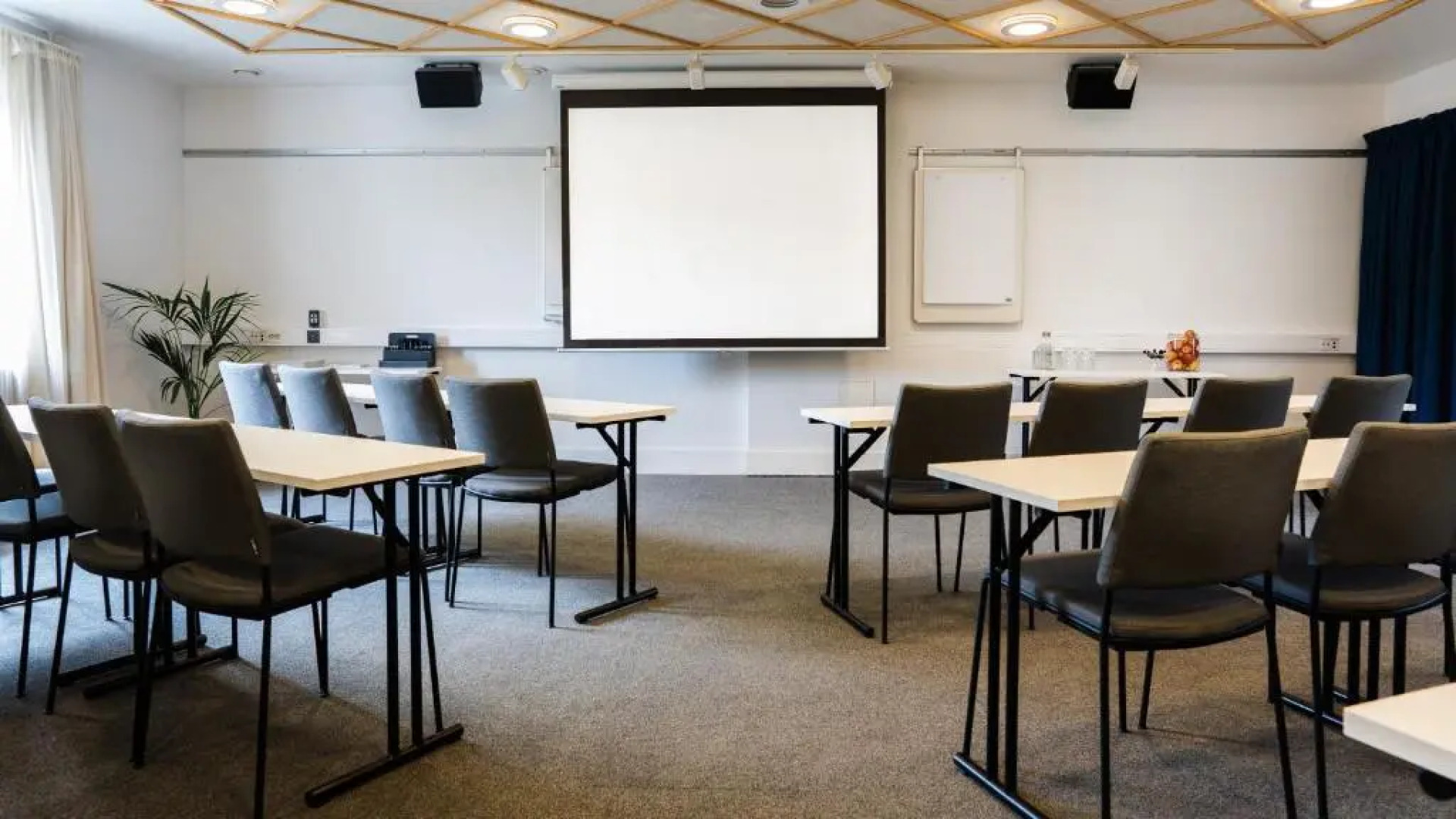 Home Hotel Fregatten