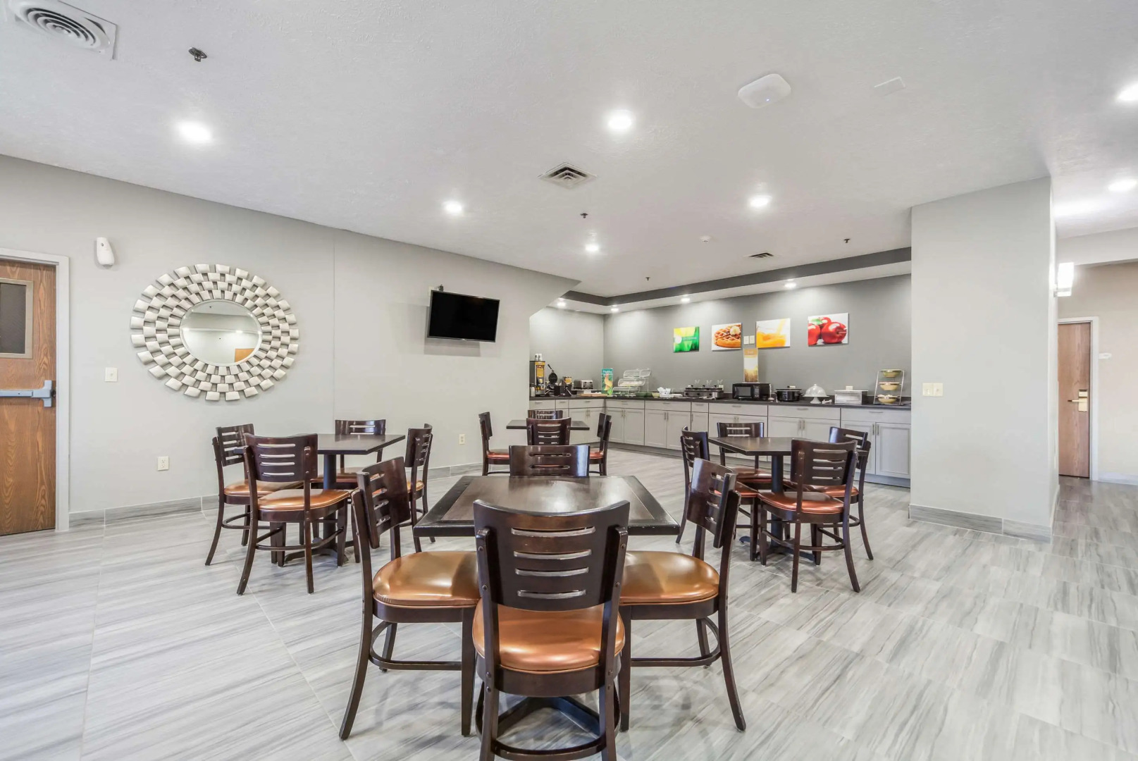 Quality Inn & Suites Omaha Chalco