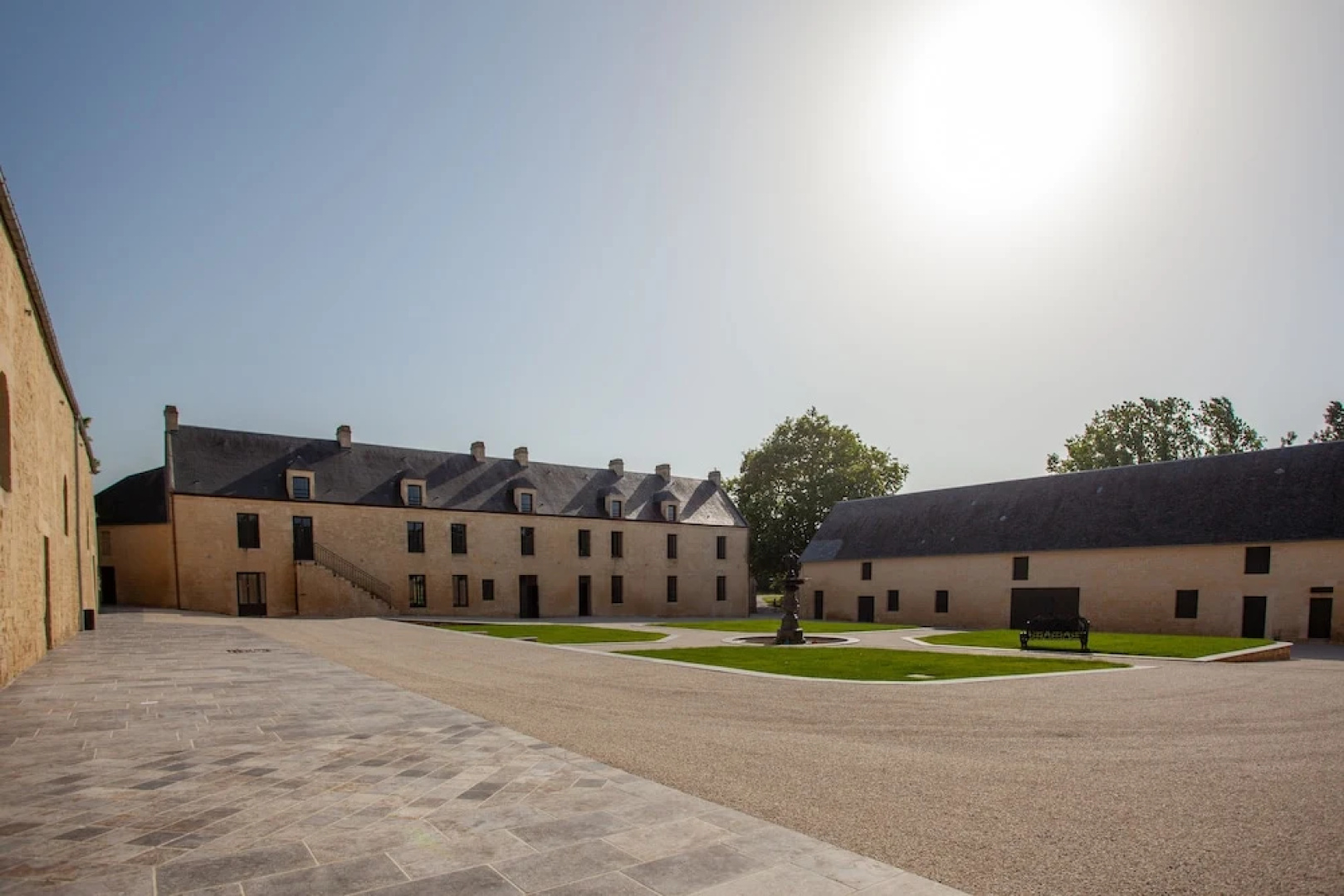 Domaine de la cour des lys Caen-Bayeux