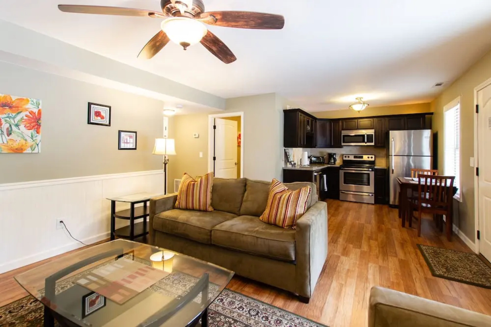 The Dahlonega Square Hotel & Villlas