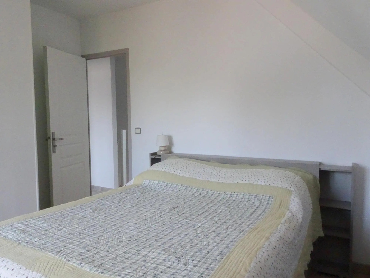 Semi-detached House, Brehal